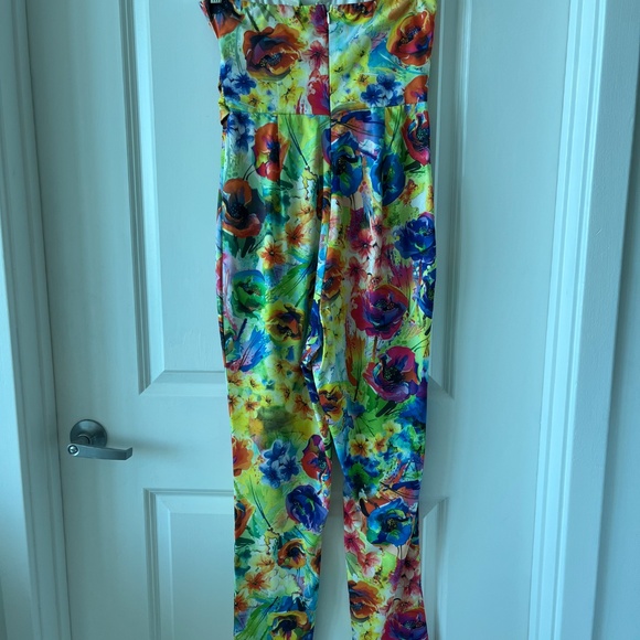 Mustard Seed Strapless Floral Jumpsuit – Tropical Rainbow Explosion - Picture 4 of 5